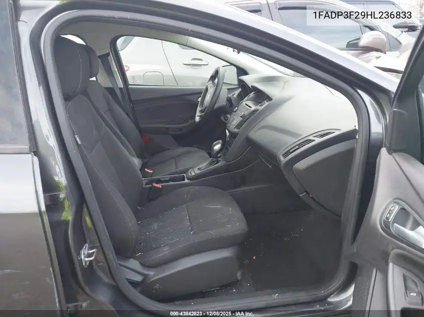 1FADP3F29HL236833 2017 Ford Focus Se