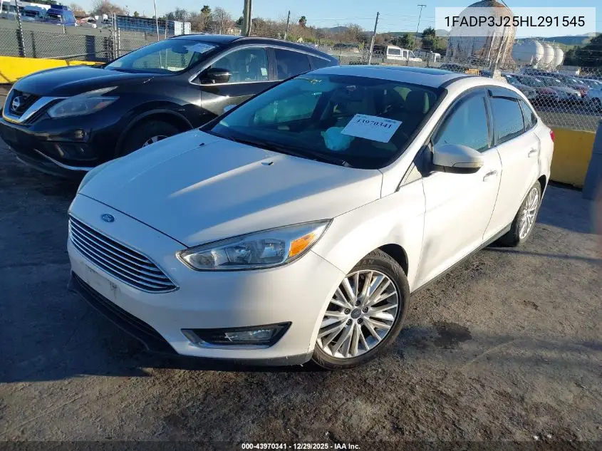 1FADP3J25HL291545 2017 Ford Focus Titanium