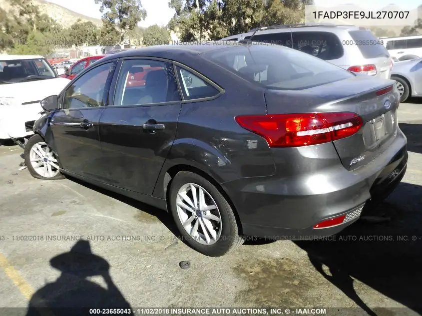 1FADP3FE9JL270707 2018 Ford Focus Se