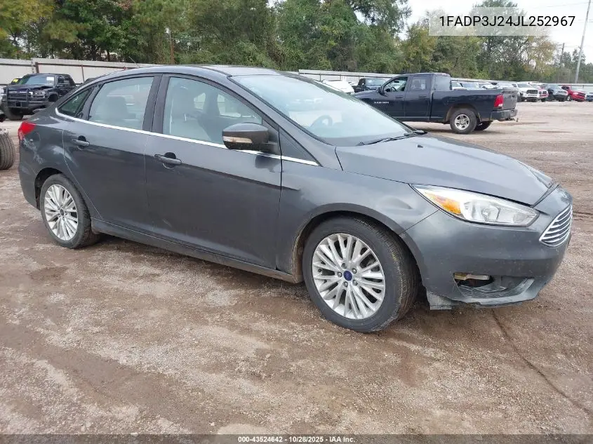 1FADP3J24JL252967 2018 Ford Focus Titanium