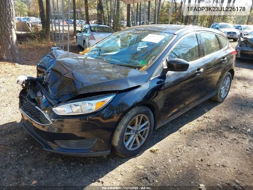 1FADP3K23JL226178 2018 Ford Focus Se