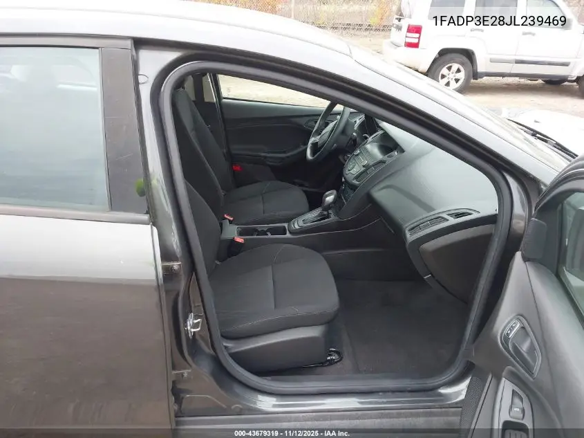 1FADP3E28JL239469 2018 Ford Focus S