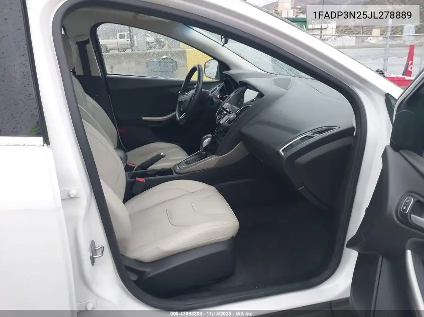 1FADP3N25JL278889 2018 Ford Focus Titanium
