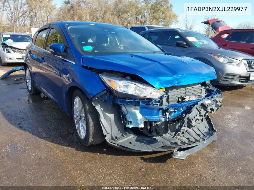 1FADP3N2XJL229977 2018 Ford Focus Titanium