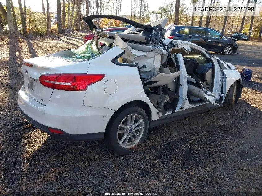 1FADP3F25JL225298 2018 Ford Focus Se
