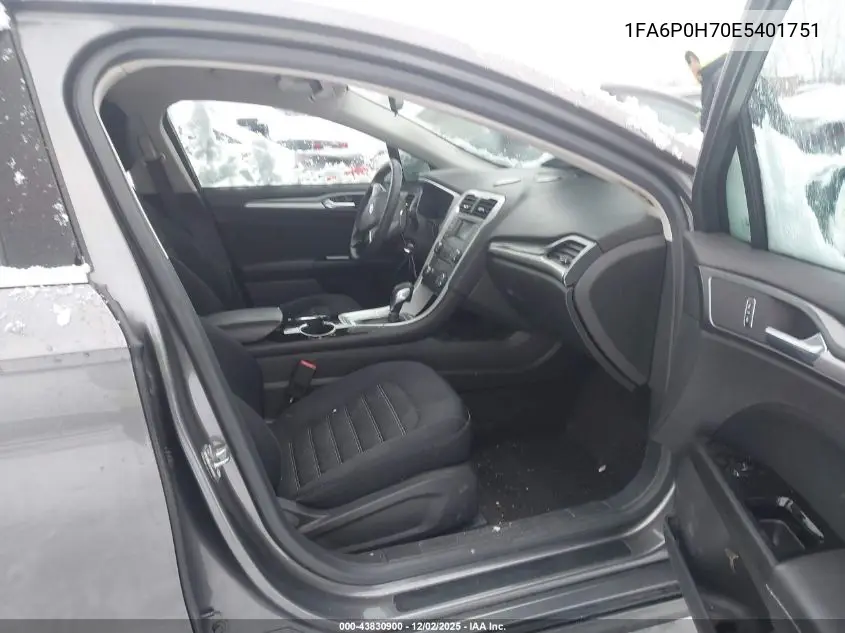 1FA6P0H70E5401751 2014 Ford Fusion Se