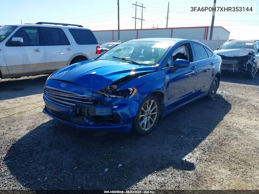 3FA6P0H7XHR353144 2017 Ford Fusion Se