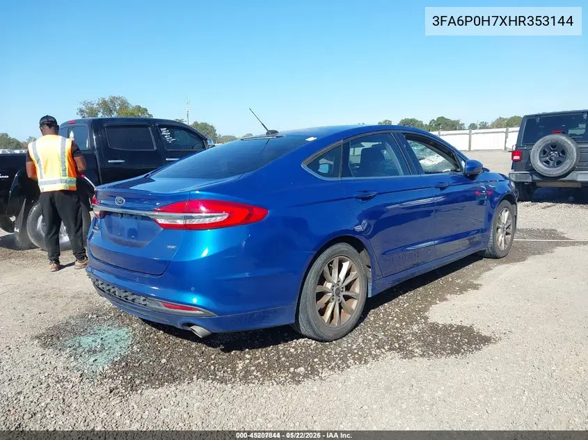 3FA6P0H7XHR353144 2017 Ford Fusion Se