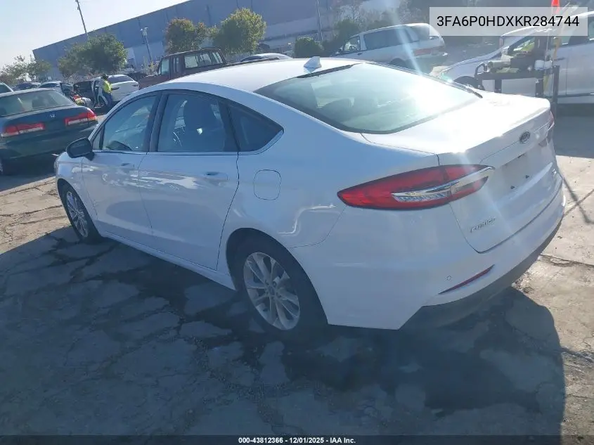3FA6P0HDXKR284744 2019 Ford Fusion Se