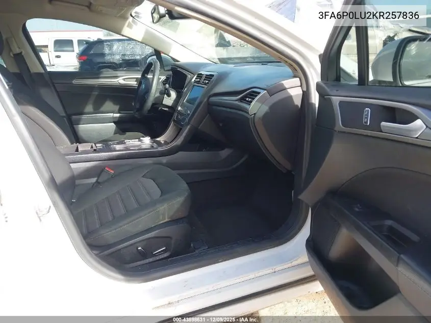 3FA6P0LU2KR257836 2019 Ford Fusion Hybrid Se