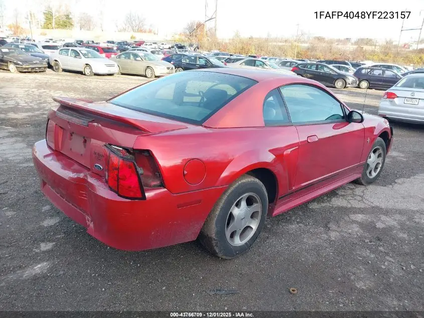1FAFP4048YF223157 2000 Ford Mustang