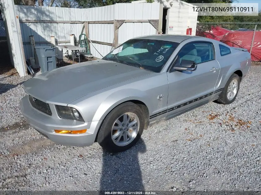 1ZVHT80N695110911 2009 Ford Mustang V6/V6 Premium