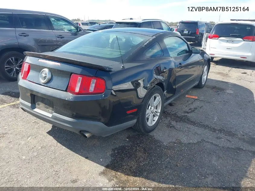 1ZVBP8AM7B5125164 2011 Ford Mustang V6