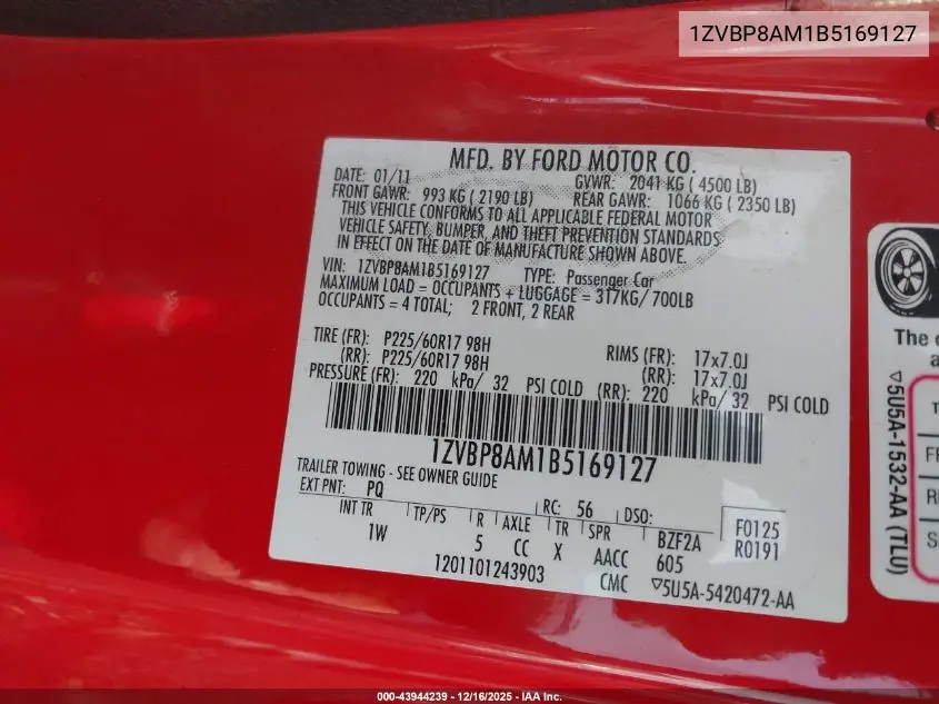 1ZVBP8AM1B5169127 2011 Ford Mustang V6