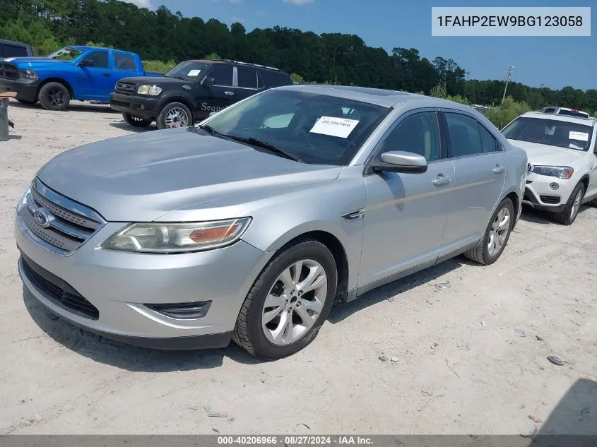 2011 Ford Taurus Sel VIN: 1FAHP2EW9BG123058 Lot: 40206966