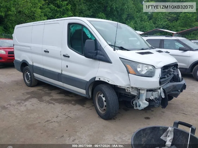 1FTYE1ZM1GKB32070 2016 Ford Transit-150