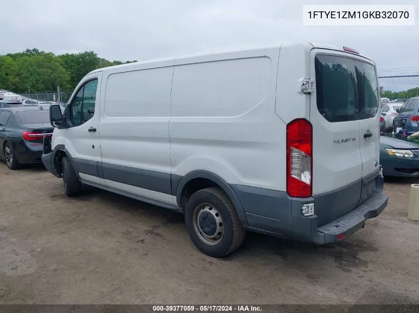 1FTYE1ZM1GKB32070 2016 Ford Transit-150