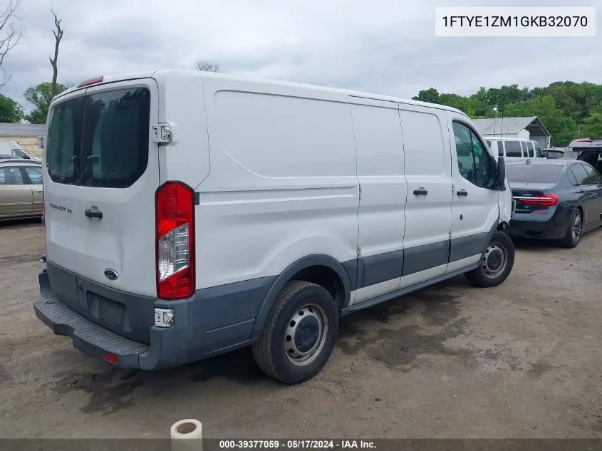 1FTYE1ZM1GKB32070 2016 Ford Transit-150