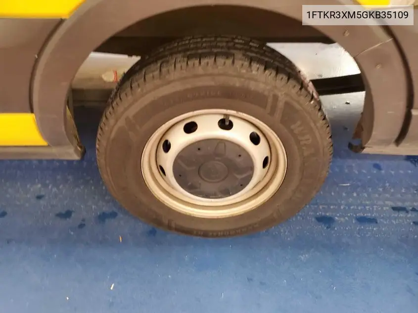 1FTKR3XM5GKB35109 2016 Ford Transit-250