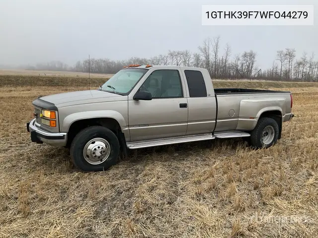 1GTHK39F7WFO44279 1998 GMC 3500 1998 GMC 3500 Slt 4X4 Extended Cab Pickup