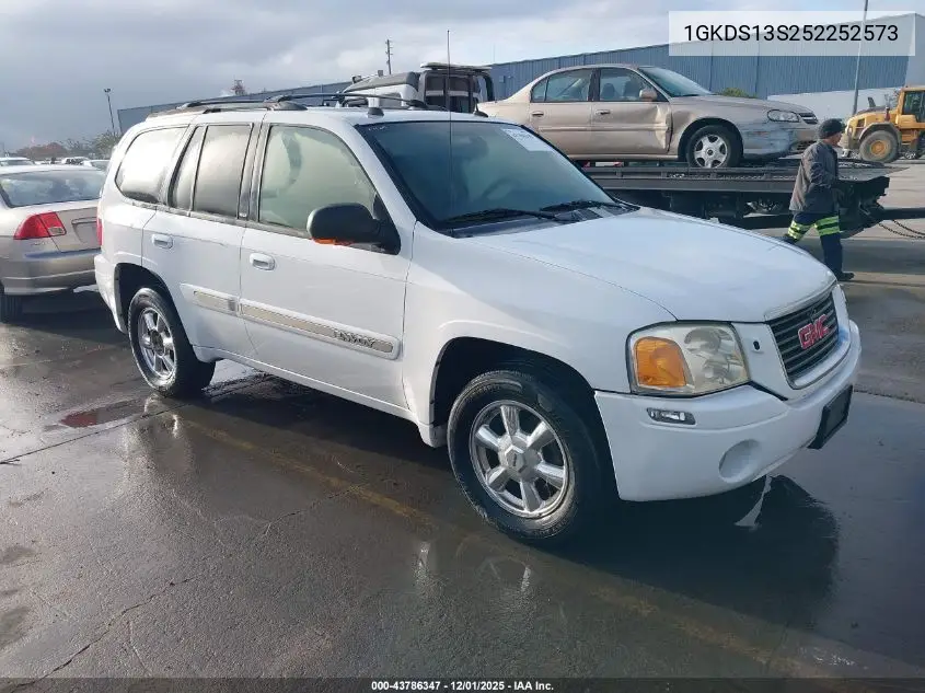 1GKDS13S252252573 2005 GMC Envoy Slt