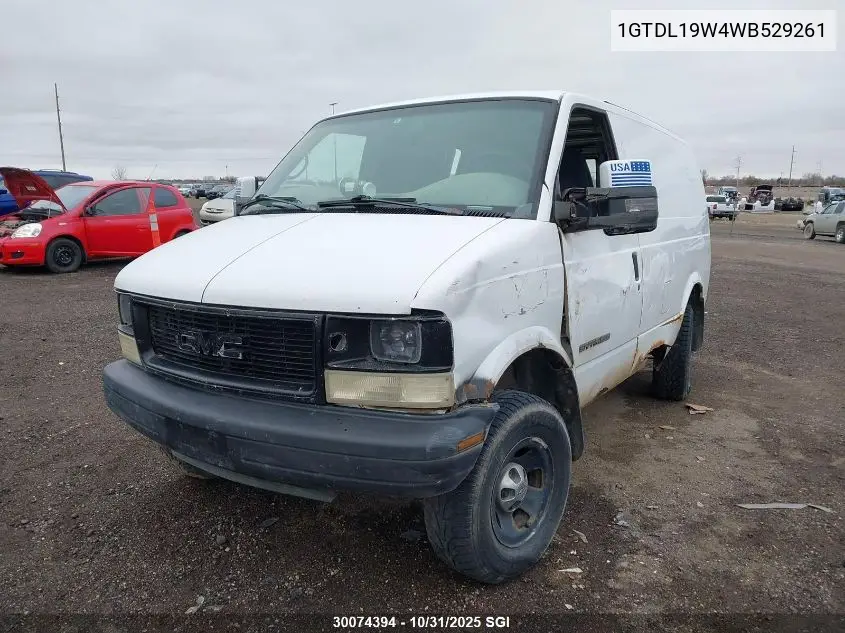 1GTDL19W4WB529261 1998 GMC Safari Xt