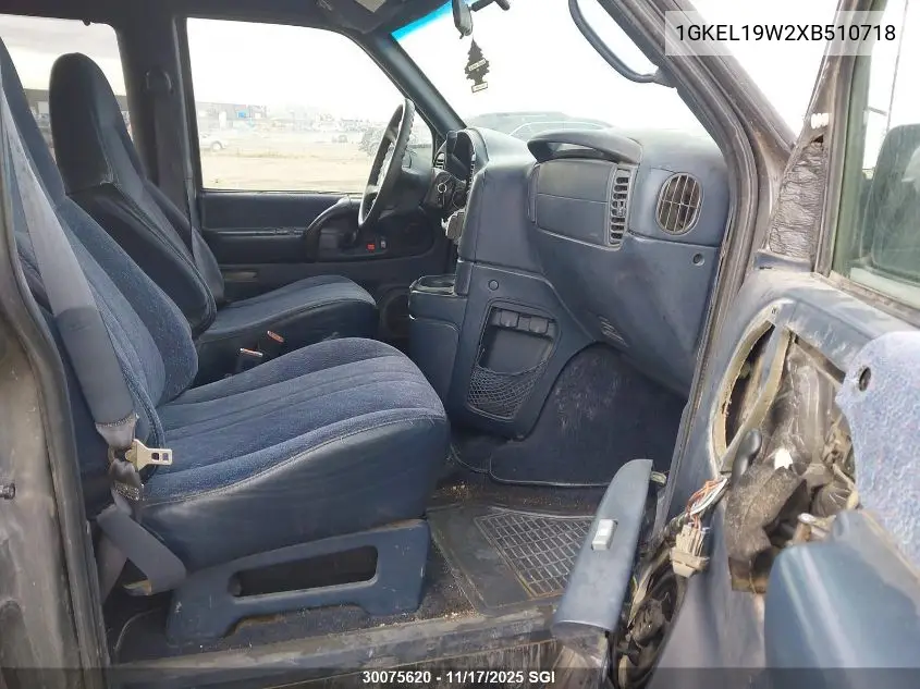 1GKEL19W2XB510718 1999 GMC Safari Xt