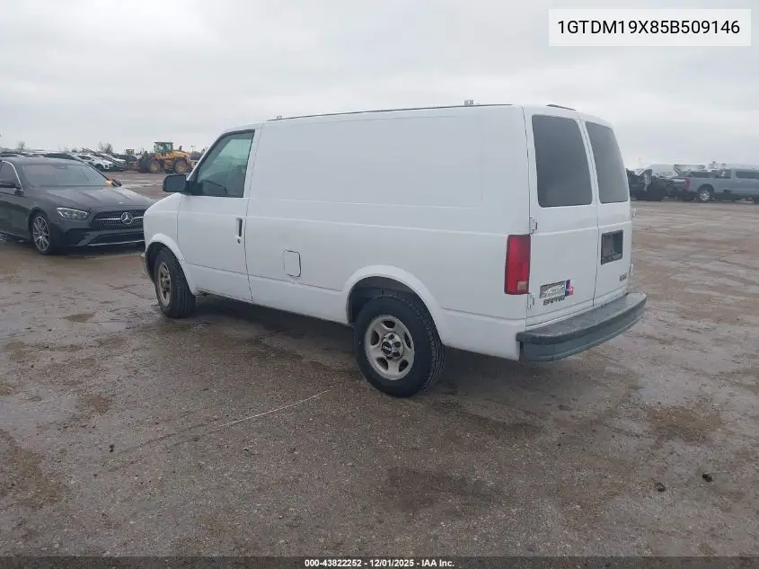 1GTDM19X85B509146 2005 GMC Safari Standard