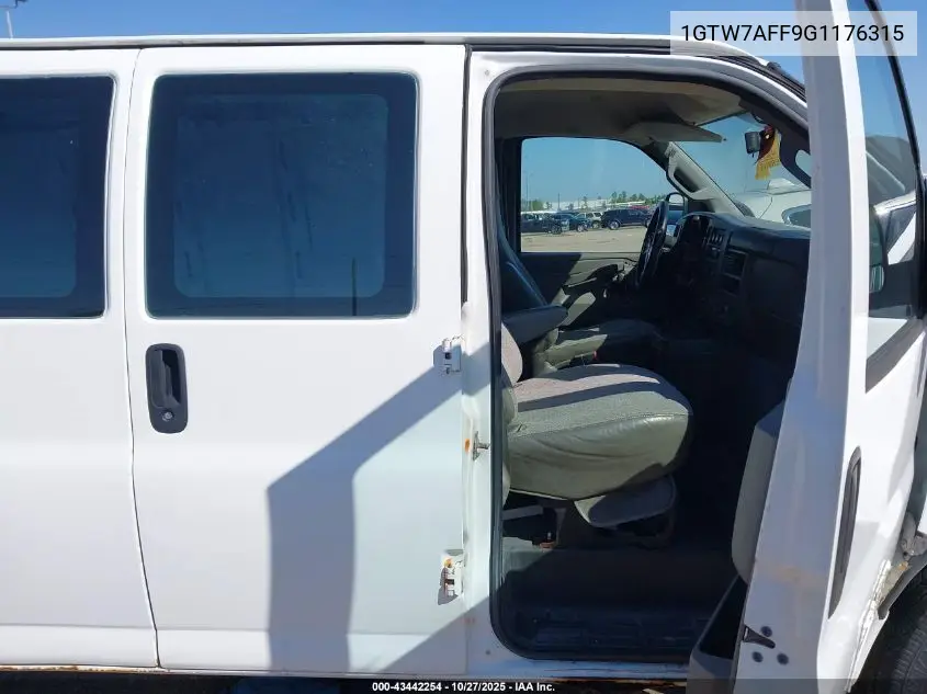 1GTW7AFF9G1176315 2016 GMC Savana 2500 Work Van