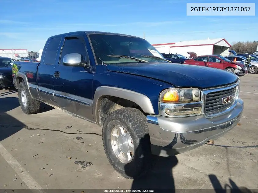 2GTEK19T3Y1371057 2000 GMC Sierra 1500 Sle