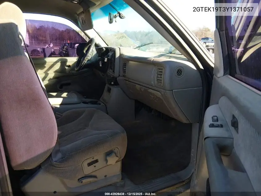 2GTEK19T3Y1371057 2000 GMC Sierra 1500 Sle