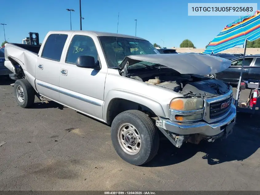 1GTGC13U05F925683 2005 GMC Sierra 1500Hd Sle