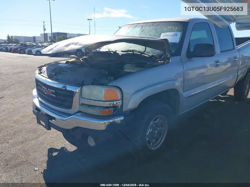 1GTGC13U05F925683 2005 GMC Sierra 1500Hd Sle