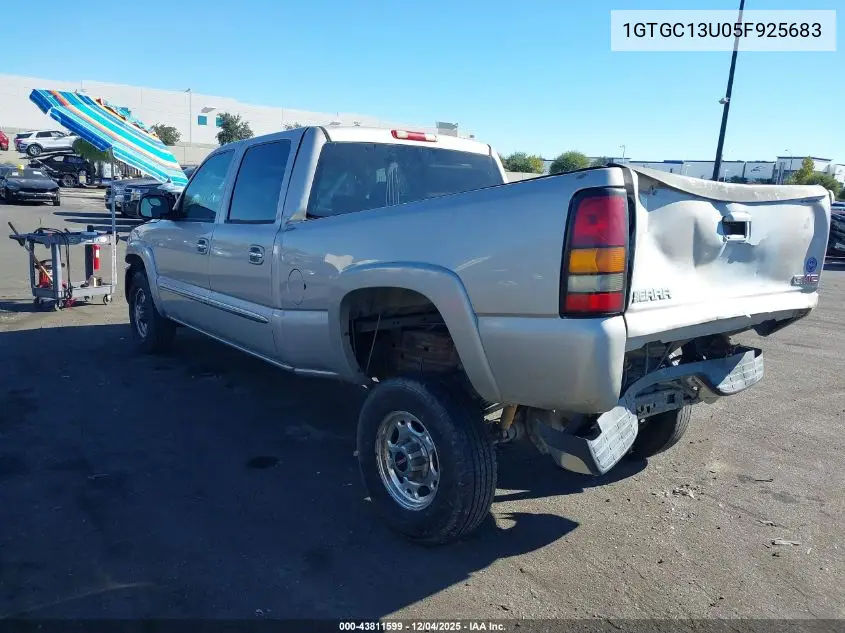 1GTGC13U05F925683 2005 GMC Sierra 1500Hd Sle
