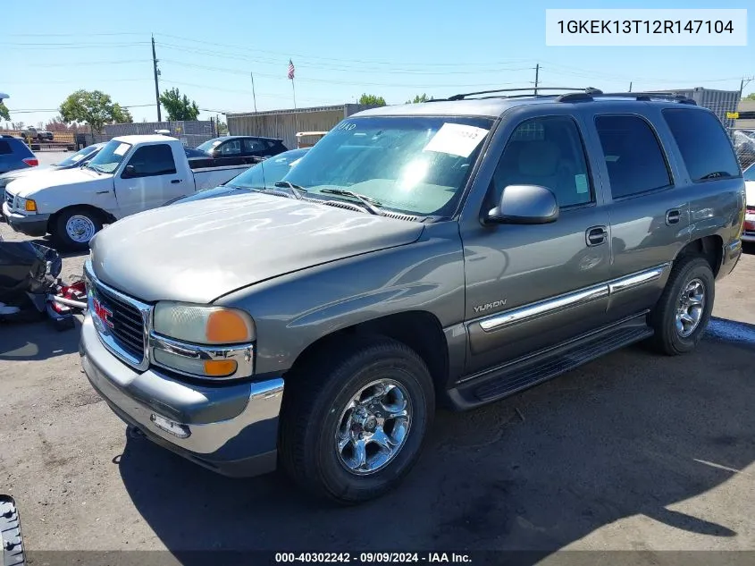 2002 GMC Yukon Slt VIN: 1GKEK13T12R147104 Lot: 40302242