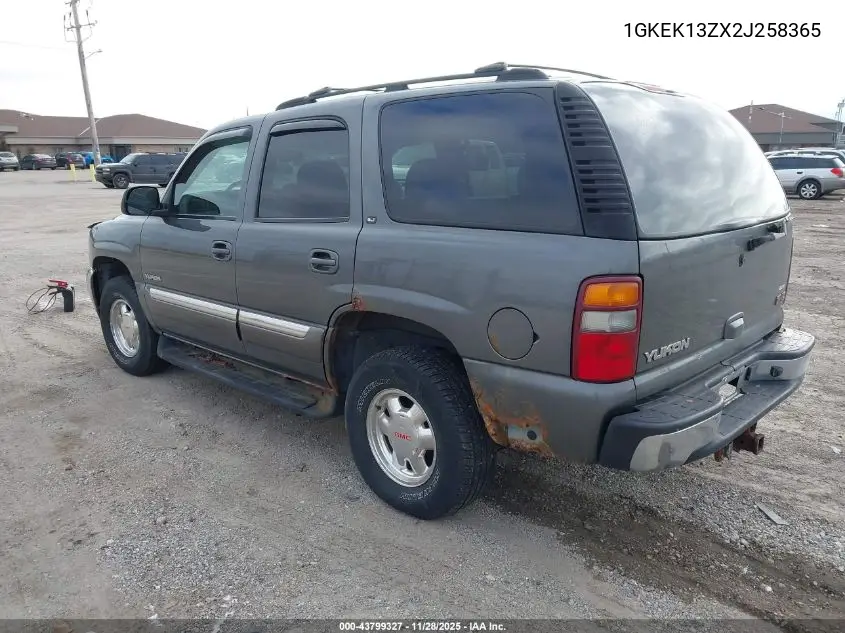 1GKEK13ZX2J258365 2002 GMC Yukon Slt