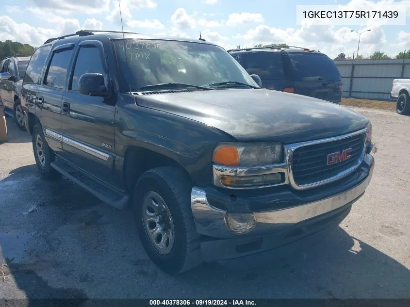 1GKEC13T75R171439 2005 GMC Yukon Sle