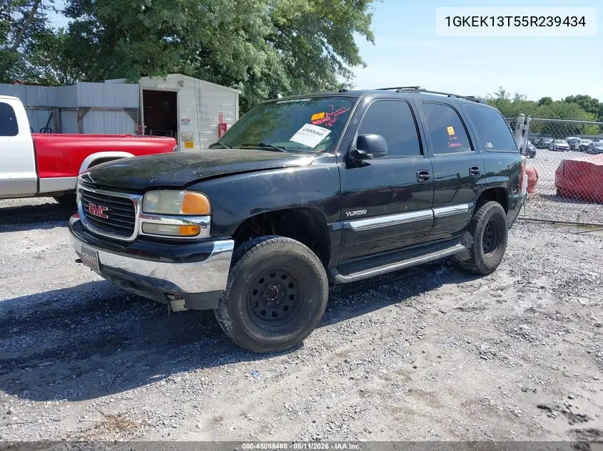 2005 GMC Yukon Slt VIN: 1GKEK13T55R239434 Lot: 45088460