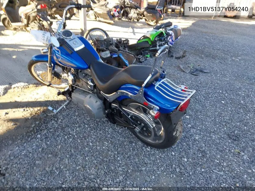 1HD1BV5137Y054240 2007 Harley-Davidson Fxst