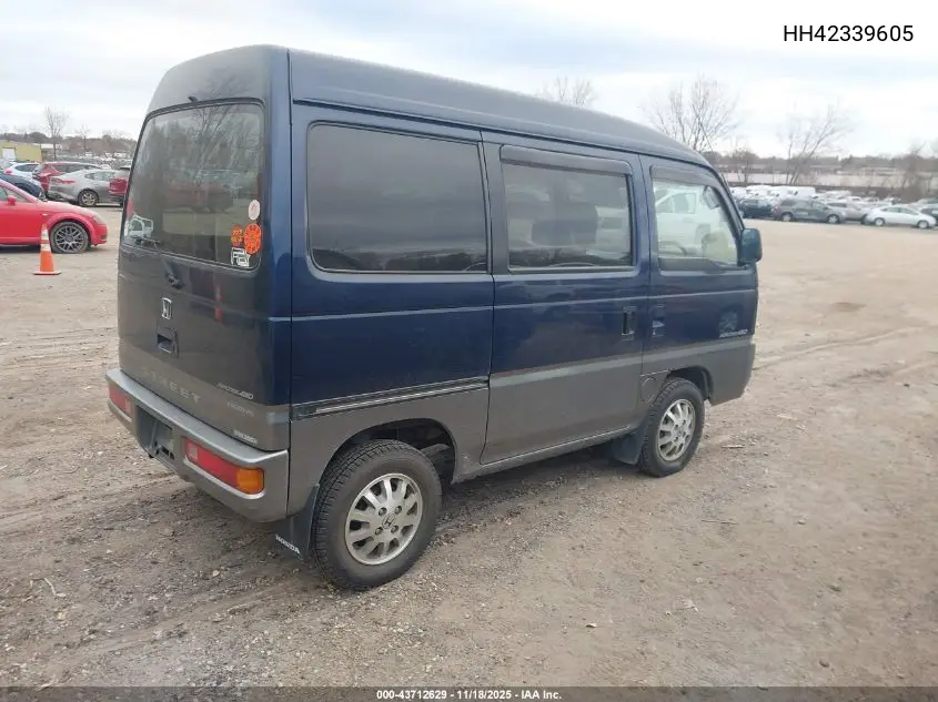 HH42339605 1998 Honda Other