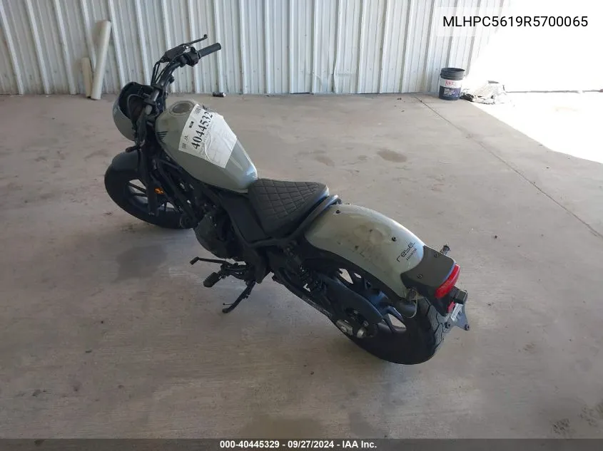 MLHPC5619R5700065 2024 Honda Cmx500 A2