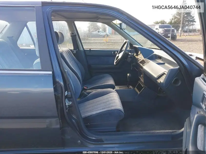 1HGCA5646JA040744 1988 Honda Accord Lxi