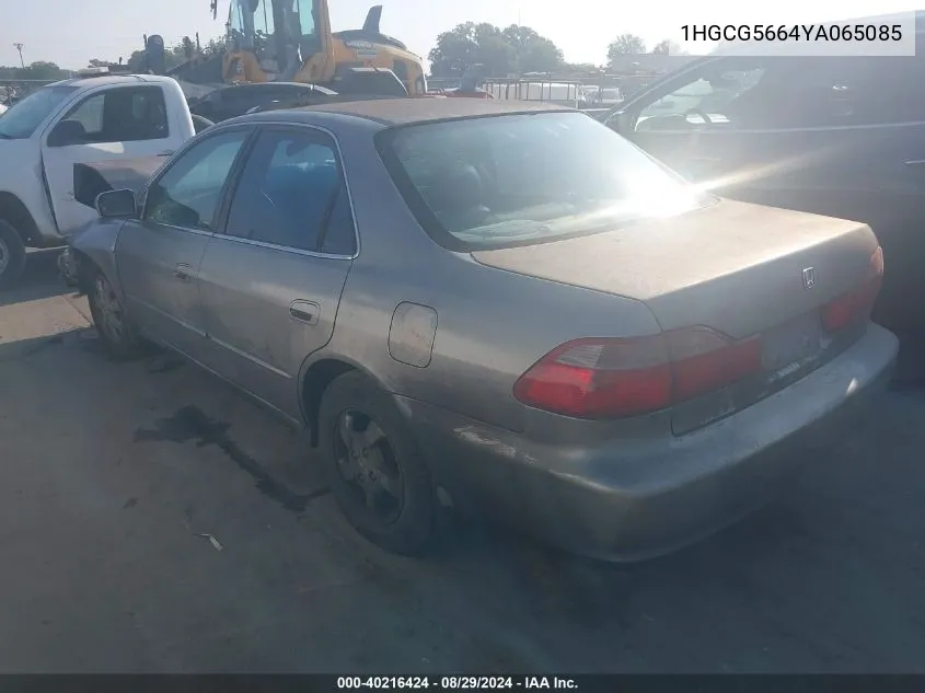 1HGCG5664YA065085 2000 Honda Accord 2.3 Ex