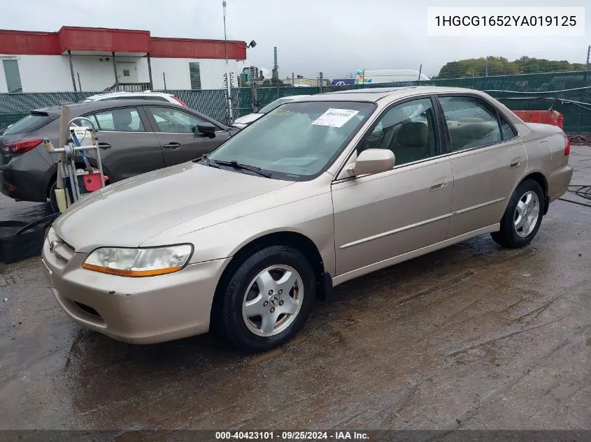 1HGCG1652YA019125 2000 Honda Accord 3.0 Ex