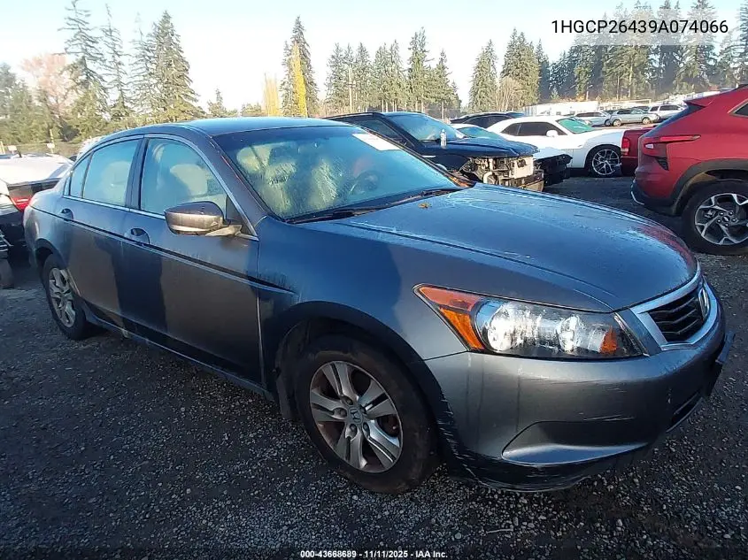 1HGCP26439A074066 2009 Honda Accord 2.4 Lx-P