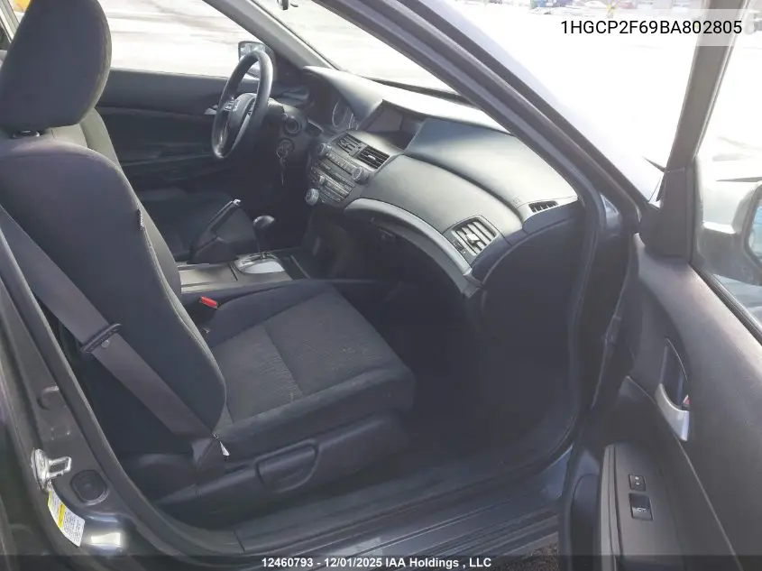 1HGCP2F69BA802805 2011 Honda Accord Se
