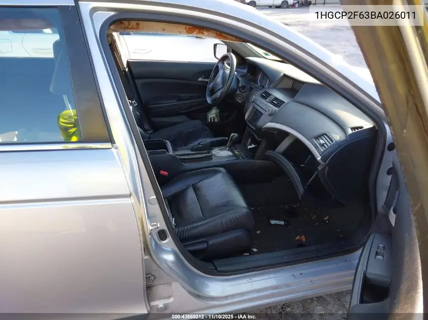 1HGCP2F63BA026011 2011 Honda Accord 2.4 Se