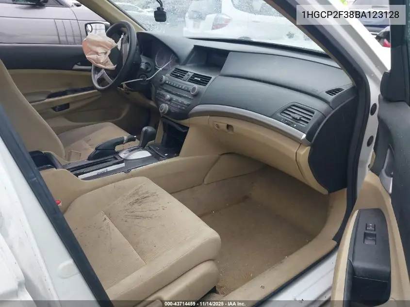1HGCP2F38BA123128 2011 Honda Accord 2.4 Lx