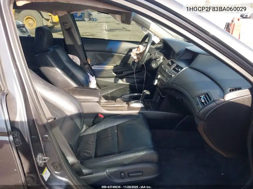 1HGCP2F83BA060029 2011 Honda Accord 2.4 Ex-L