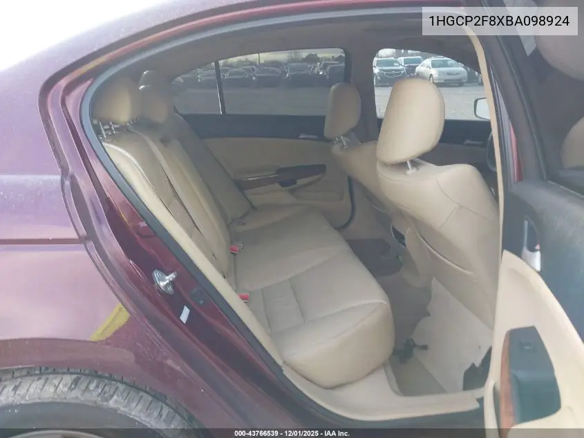 1HGCP2F8XBA098924 2011 Honda Accord 2.4 Ex-L